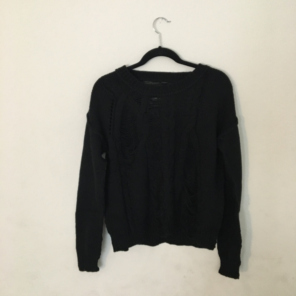 *NWOT* Minimalistic Black Cable Knit Sweater